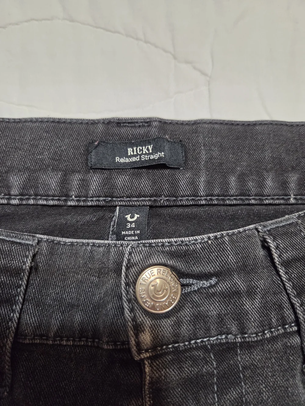 True Religion Ricky Relaxed Straight Jeans Black - Size 34x32 Flap Pocket